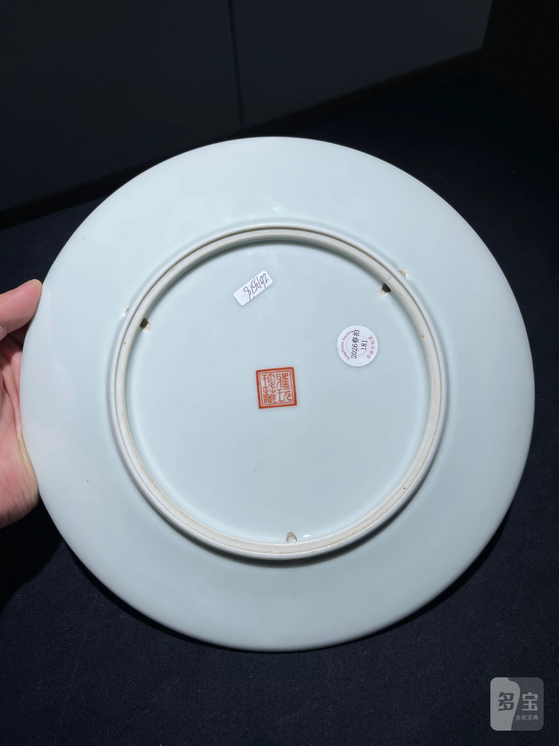 民国 李兆麟画粉彩仕女纹大盘 - 图8